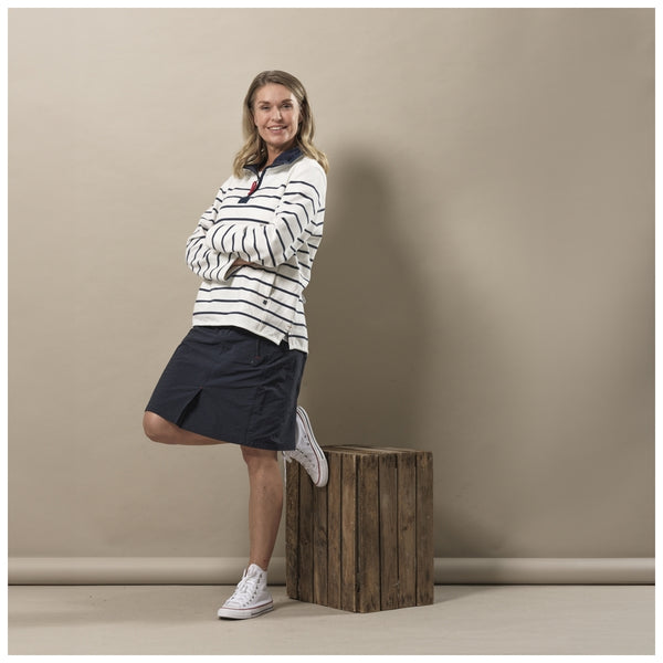 Sea Ranch Liddy Sweatshirt Sweats 1006 Pearl/SR Navy